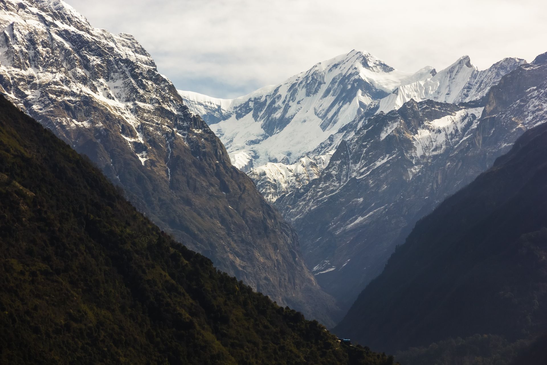 Manaslu Tsum Valley Trek